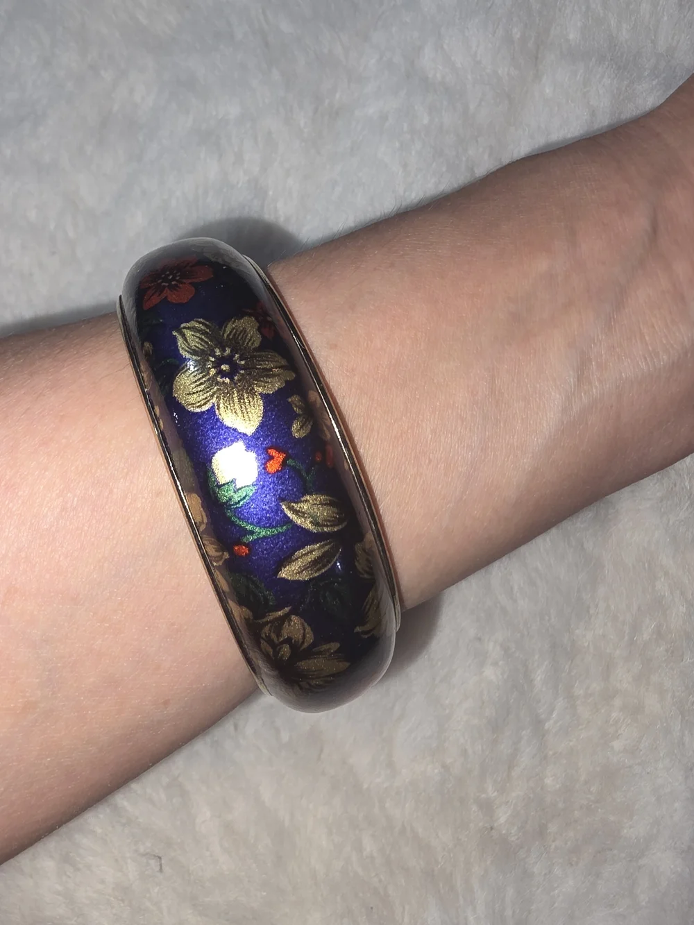 Blue and Gold Floral Cloisonné Bangle Bracelet. Vintage